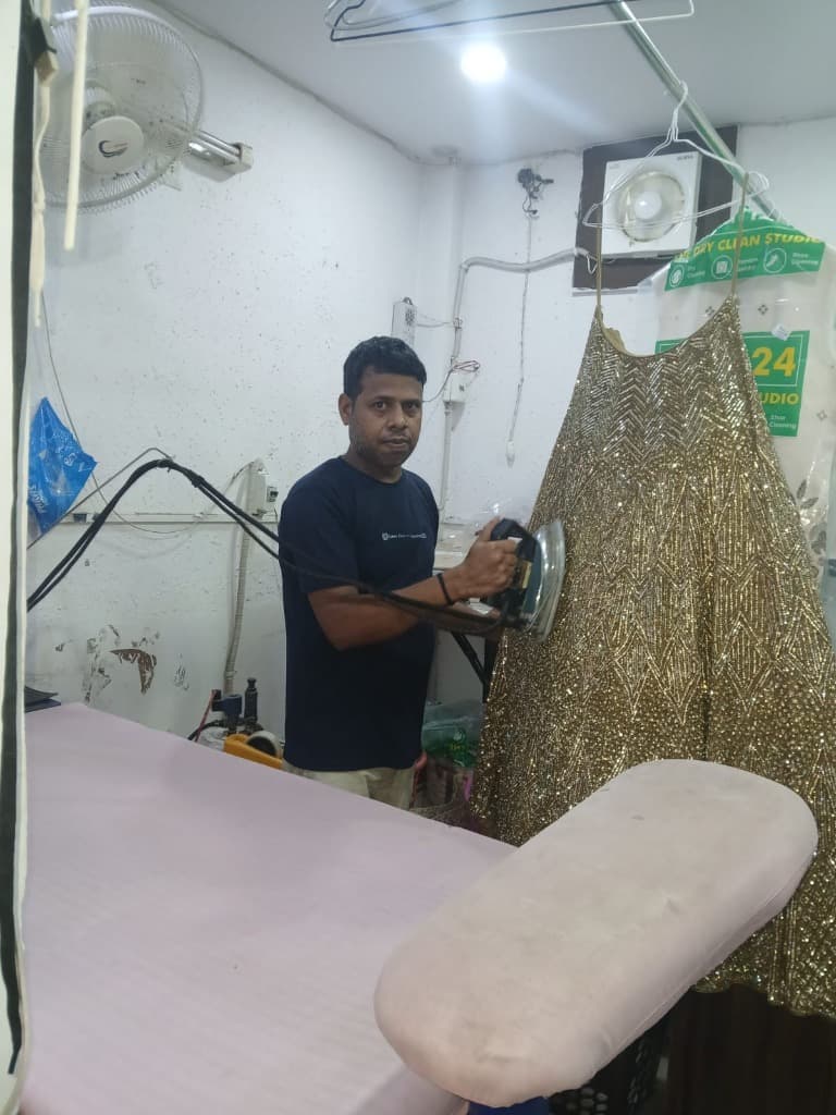 Cleanz24 - Sector 41 Noida - Photo 3